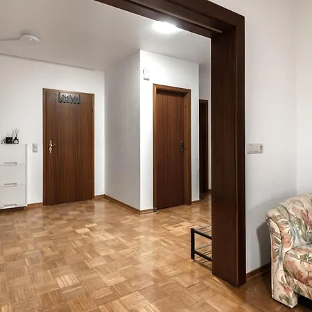 아파트 Arkadia - Gaestehaus Ruempel *